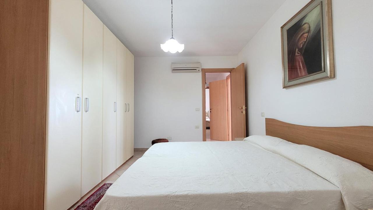فيلا Residenza La Pineta أروسييْ المظهر الخارجي الصورة